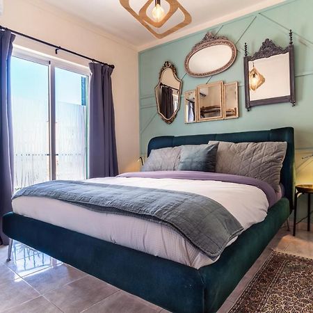 Arty Vintage Townhouse With Rooftop Shower & Sun Loungers Olhao Bagian luar foto