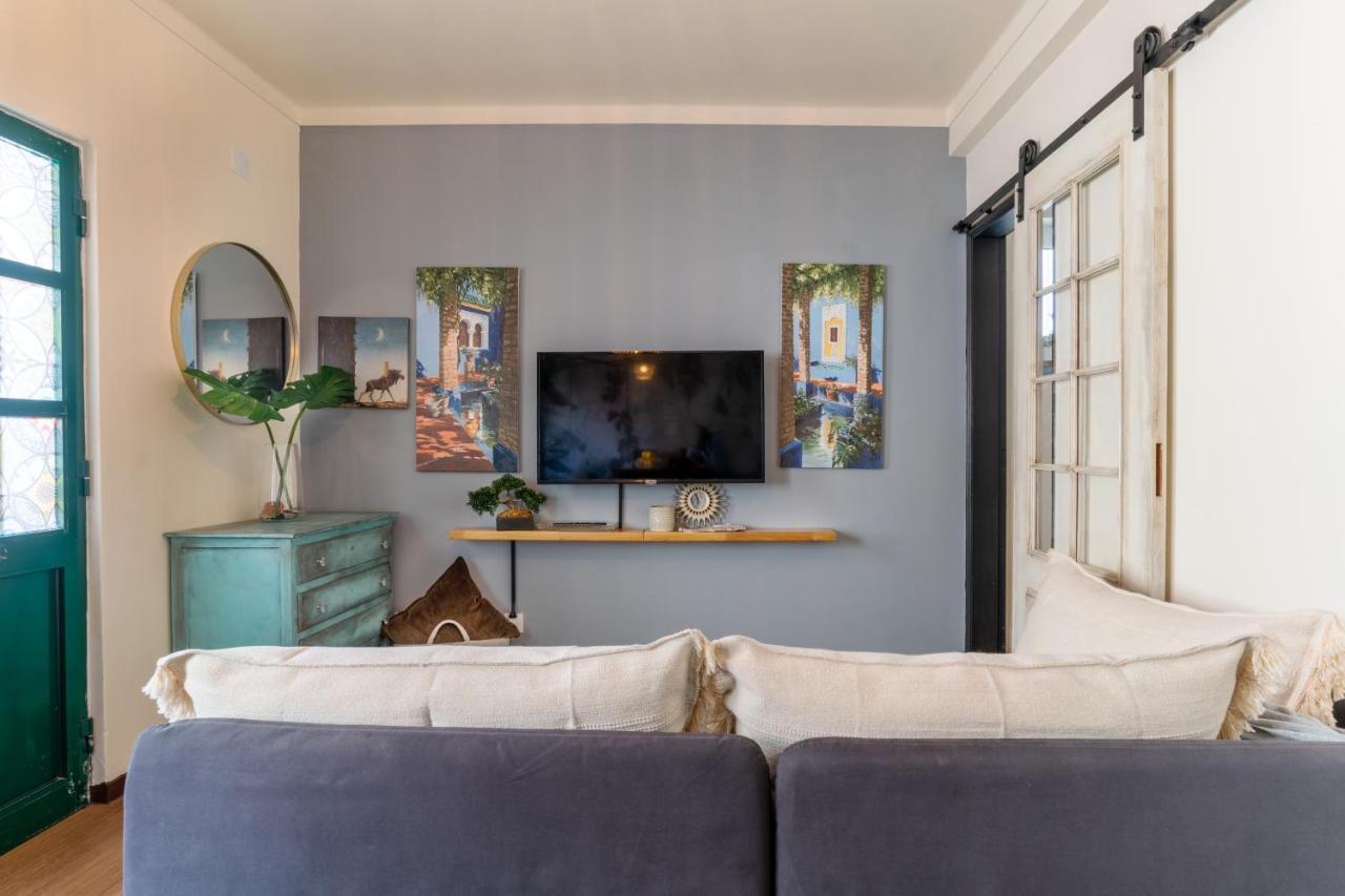 Arty Vintage Townhouse With Rooftop Shower & Sun Loungers Olhao Bagian luar foto