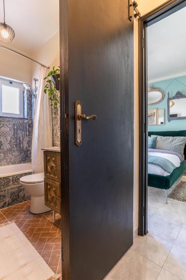Arty Vintage Townhouse With Rooftop Shower & Sun Loungers Olhao Bagian luar foto