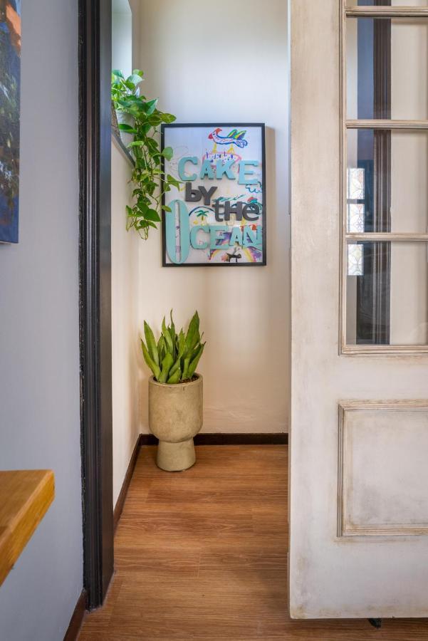 Arty Vintage Townhouse With Rooftop Shower & Sun Loungers Olhao Bagian luar foto